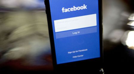 Facebook deletes 66,000 hateful posts per week